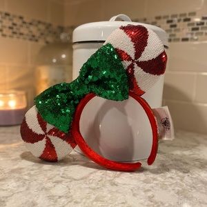 🌷 Disney Parks Candy Cane Minnie ears 🌷